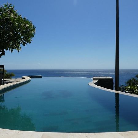Wawa Wewe Rock Hotel อาเม็ด ภายนอก รูปภาพ